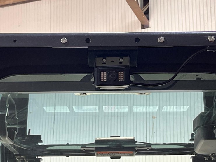 2022-kubota-svl97-2-image-17