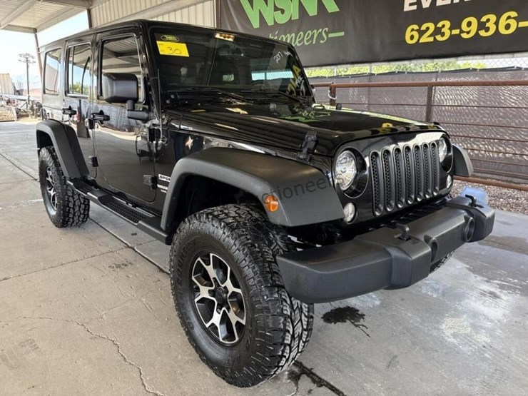 2017-jeep-wrangler-image-2