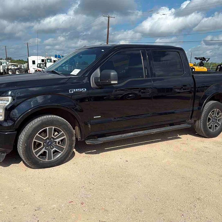 2016 FORD F150