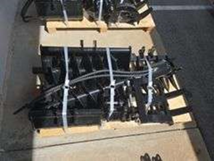 2025-cfg-12ex-ata-mini-excavator-attachment,-unused-image-2