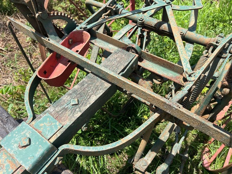 oliver-horse-drawn-cultivator-image-18