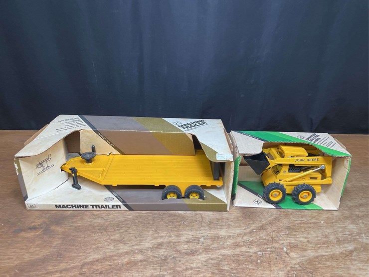 (2)-1/16-john-deere-skid-steer-+-machine-trailer-nib-ertl-image-1