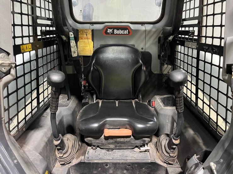 2022-bobcat-s76-image-18