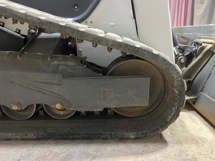 2021-bobcat-t76-image-21