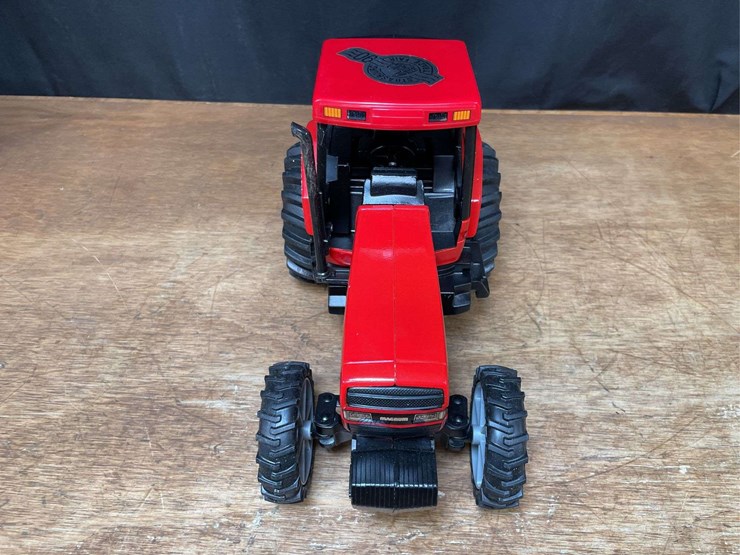 1/16-case-ih-7130-1990-strasbourg-nib-ertl-image-13