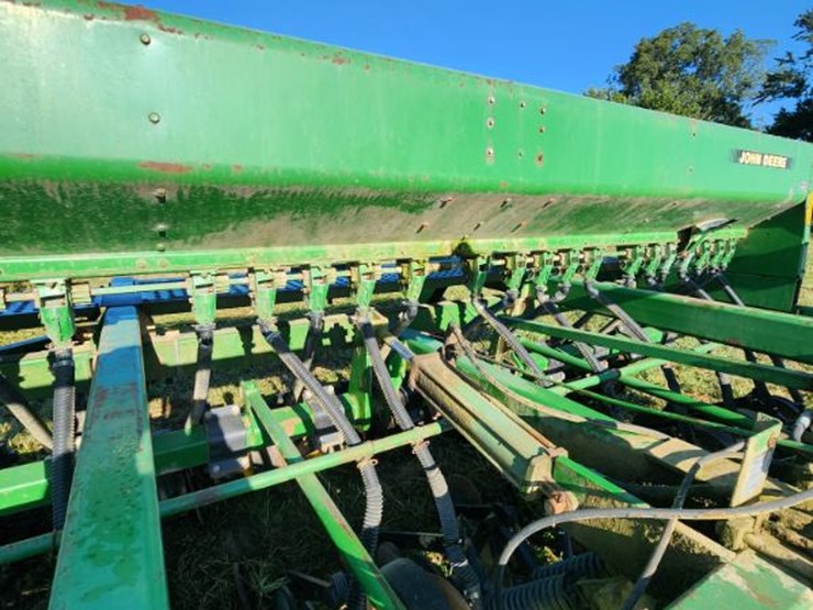john-deere-750-image-9