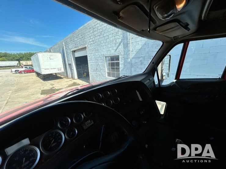 2007-peterbilt-387-image-66
