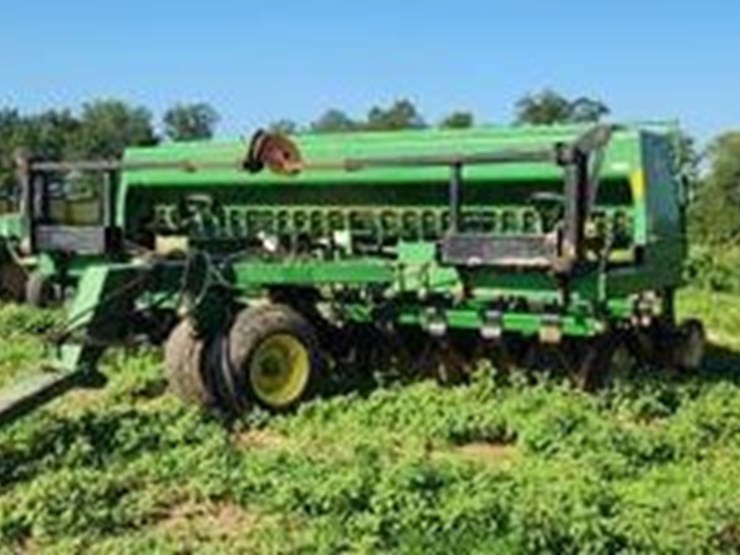 john-deere-750-image-1