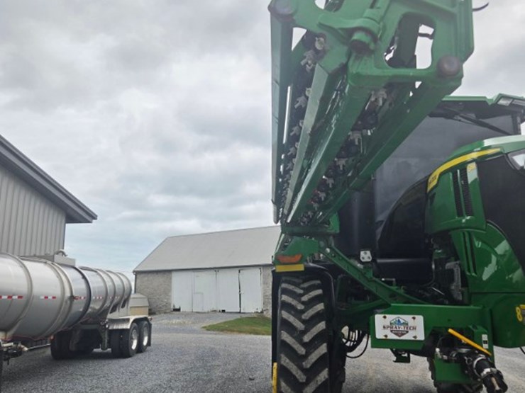 2023-john-deere-616r-image-7
