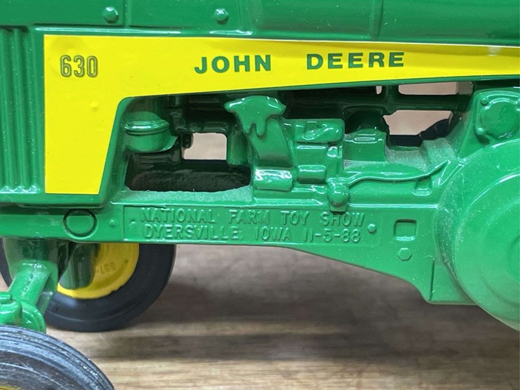 1/16-john-deere-630-lp-1988-nfts-nib-ertl-image-5