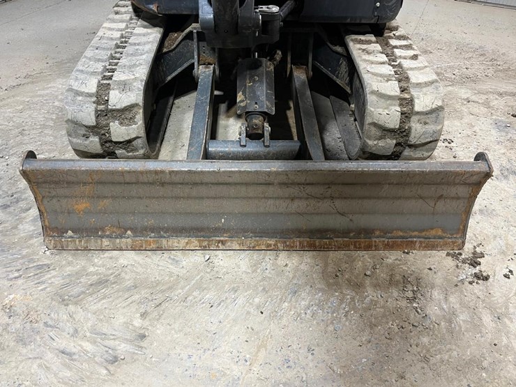 2023-bobcat-e60-image-11