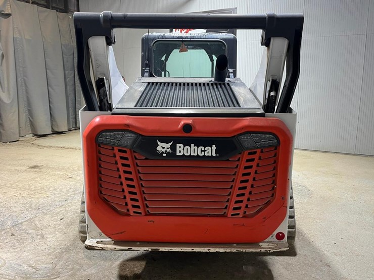 2022-bobcat-t76-image-4