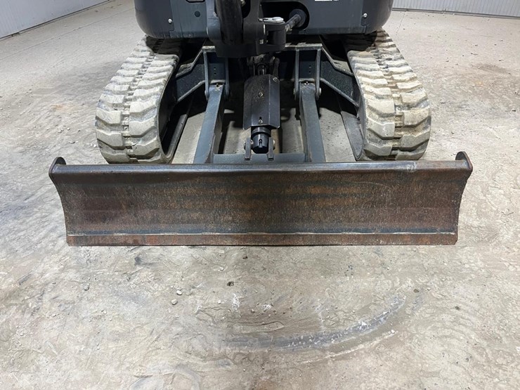 2022-bobcat-e42-image-11