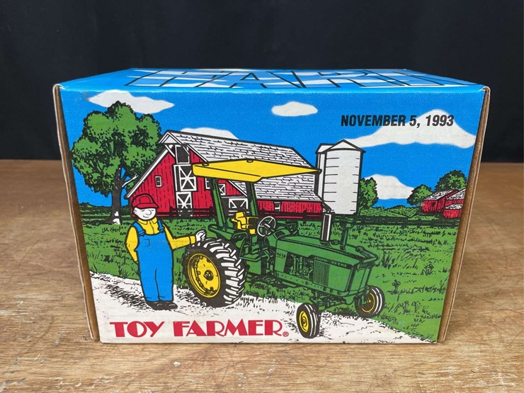 1/16-john-deere-4010-1993-nfts-nib-ertl-image-14