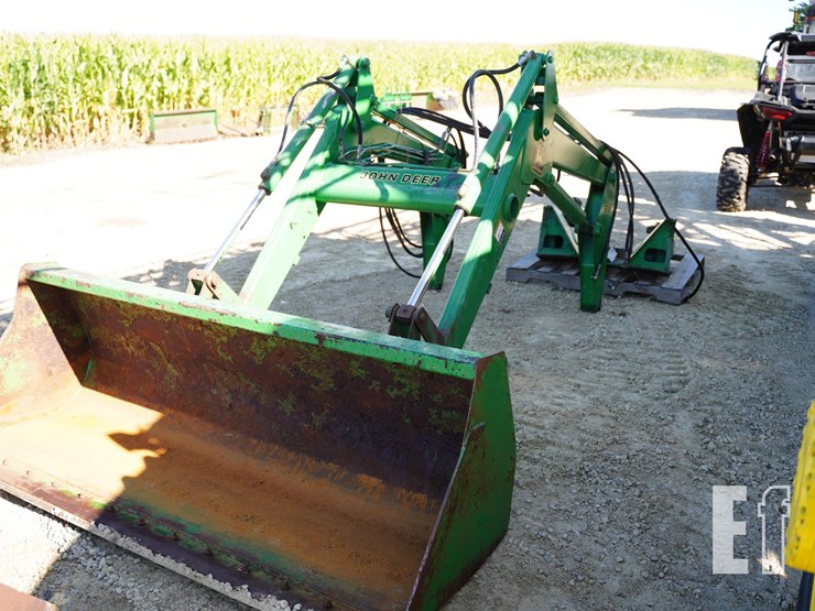 1994-john-deere-640-image-3