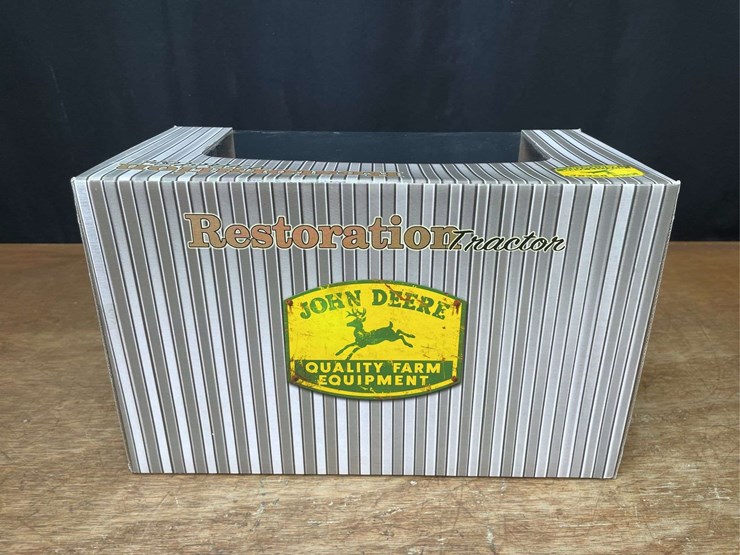 1/16-john-deere-4020-restoration-nib-ertl-image-5