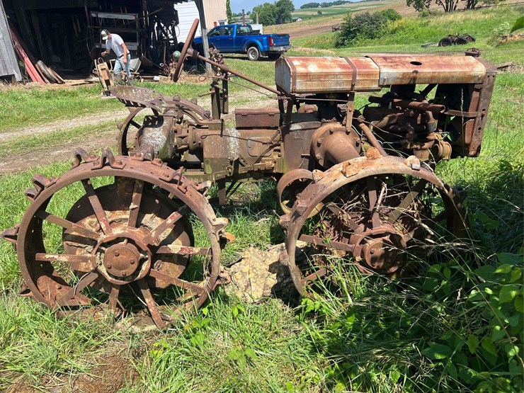 massey-ferguson-4-image-6