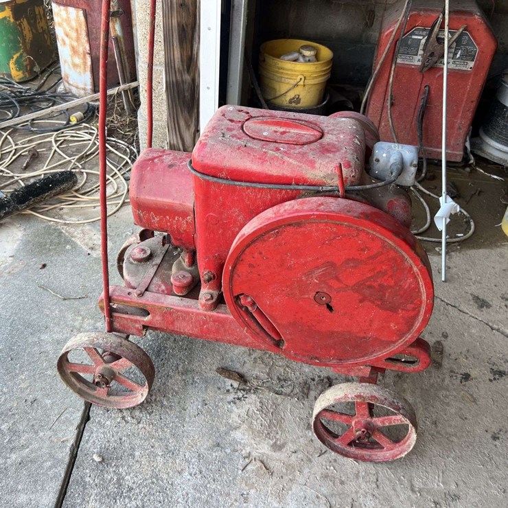 International Harvester LB Engine