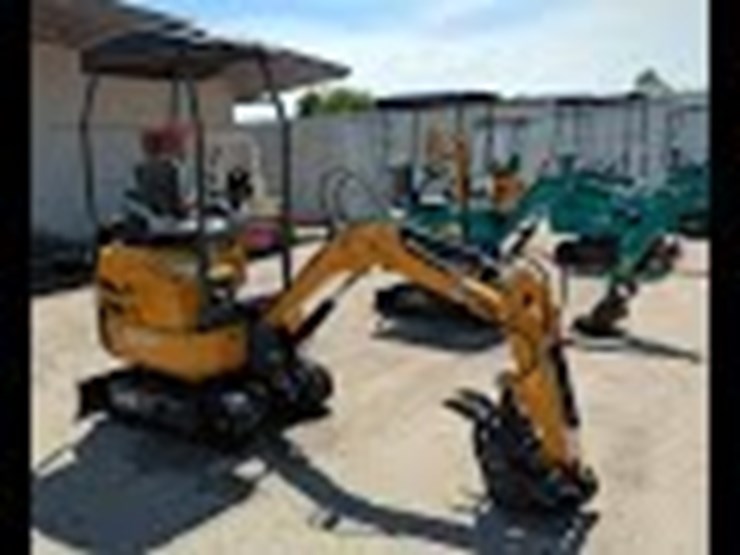 2025-cfg-qk18r-mini-excavator,-unused,-see-details-for-video-image-3