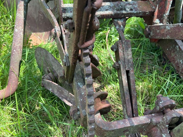 2-bottom-plow-image-9