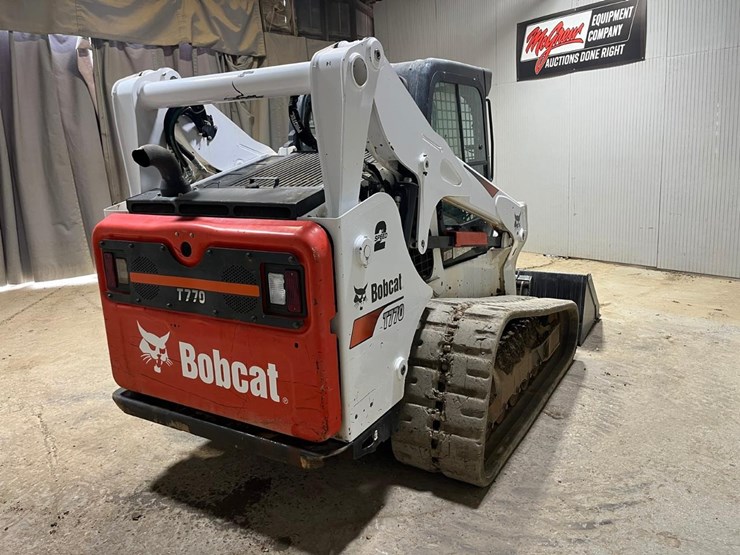 2022-bobcat-t770-image-5