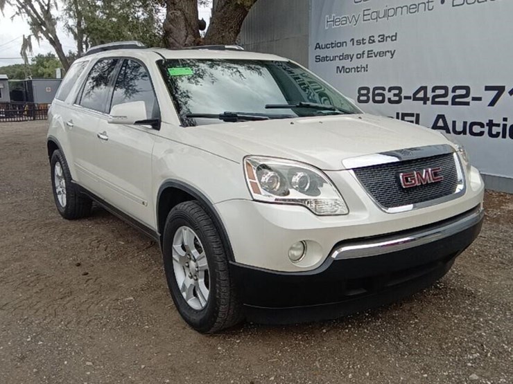 2009-gmc-acadia-image-2