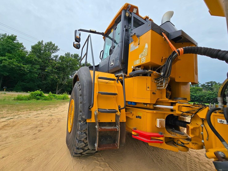 2018-deere-460e-image-8