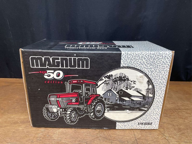 1/16-case-ih-magnum-7250-mark-50-nib-ertl-image-16