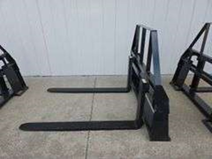 skid-steer-adjustable-pallet-fork,-model-sa11100-image-2