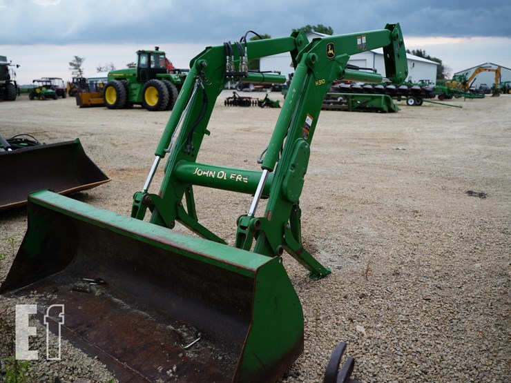 2013-john-deere-h310-image-4