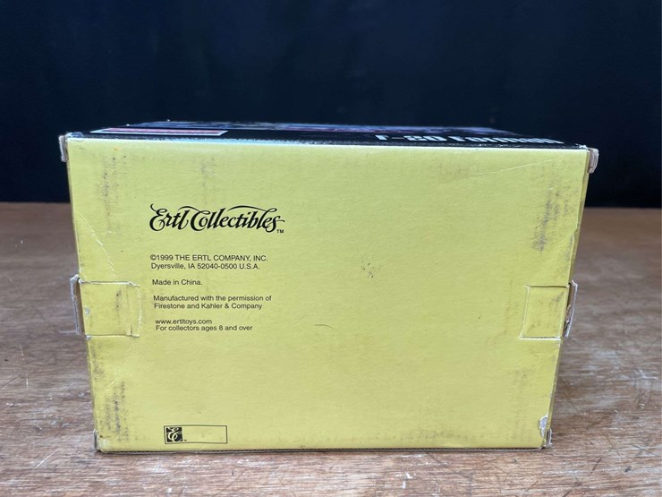 1/16-farmall-f-20-firestone-nib-ertl-image-18