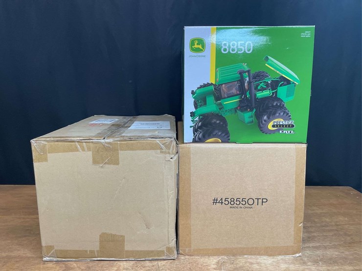 1/16-john-deere-8850-prestige-nib-ertl-image-10