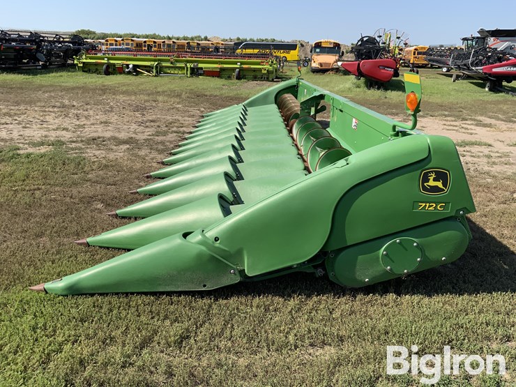 2019-john-deere-712c-image-8
