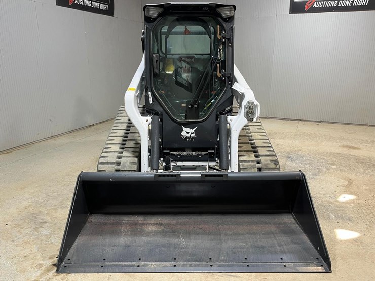 2022-bobcat-t76-image-8