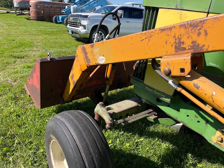 john-deere-720-image-42