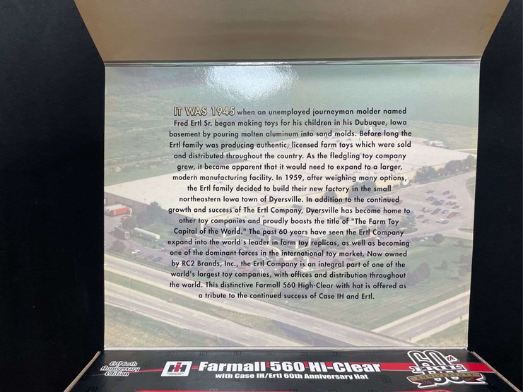 1/16-farmall-560-hi-clear-60th-anniversary-nib-ertl-image-4