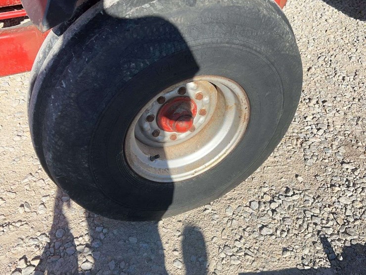 case-ih-1350-image-14