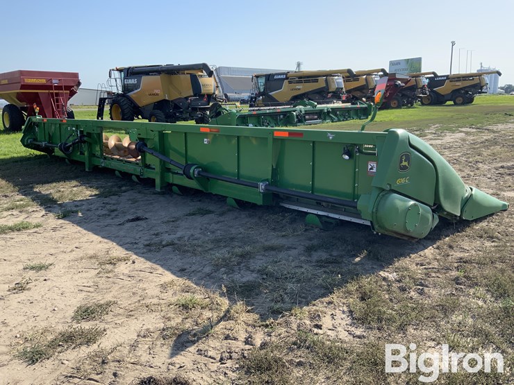 2018-john-deere-616c-image-5