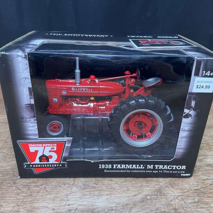 1/16 Farmall M TSC 75th Anniversary NIB Ertl