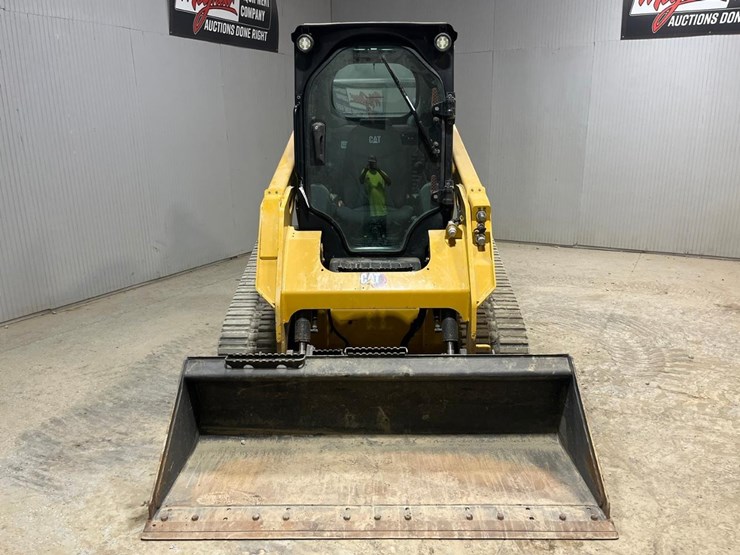 2020-caterpillar-259d3-image-8