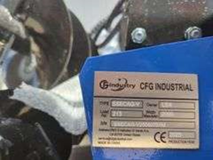 2025-cfg-ssecag-y-with-3-bits-skid-steer-auger,-unused-image-6