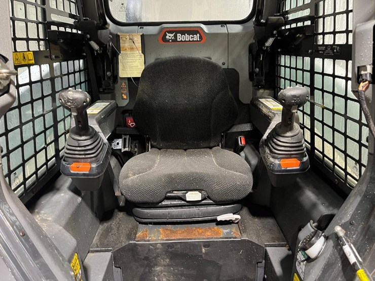 2020-bobcat-s76-image-18