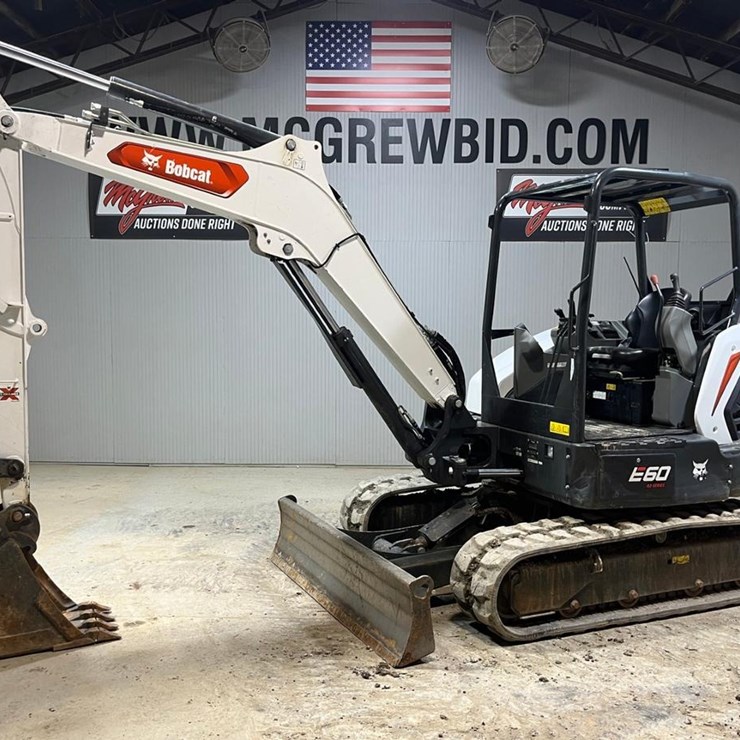 2023 BOBCAT E60