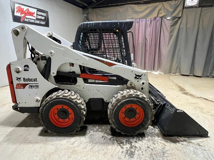 2022-bobcat-s740-image-6