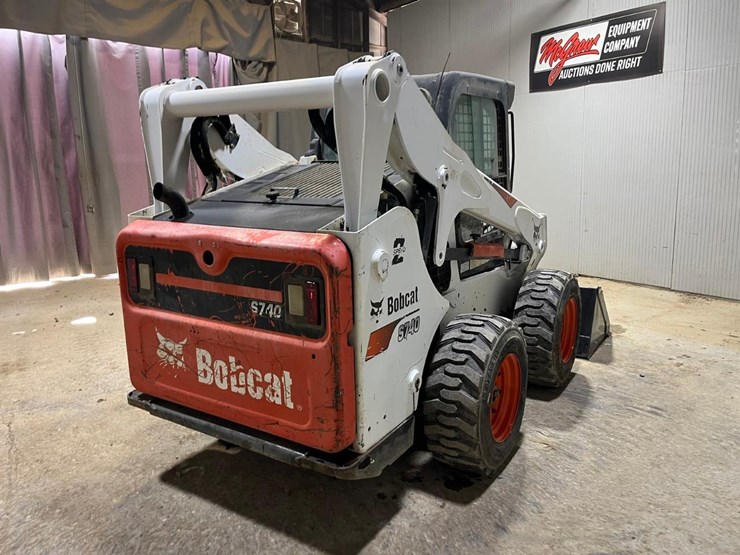 2017-bobcat-s740-image-5