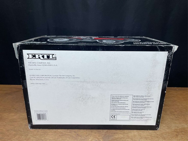 1/16-case-ih-magnum-mx240-collector-nib-ertl-image-15