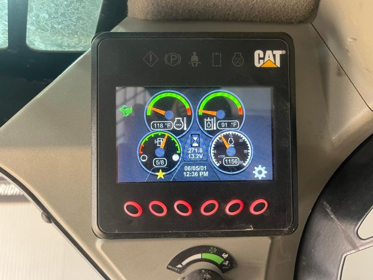 2023-caterpillar-259d3-image-26