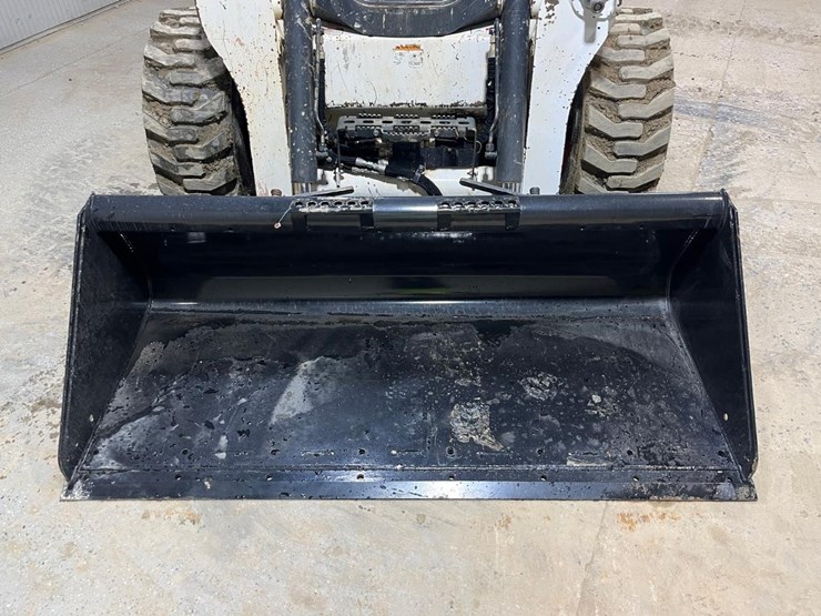 2022-bobcat-s740-image-9