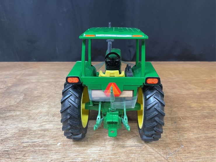 1/16-john-deere-4230-1998-nfts-nib-ertl-image-8