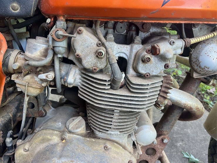 1971-honda-450-motorcycle-image-12